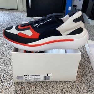 Brand new Y-3 Qisan Cozy for men. Size 12